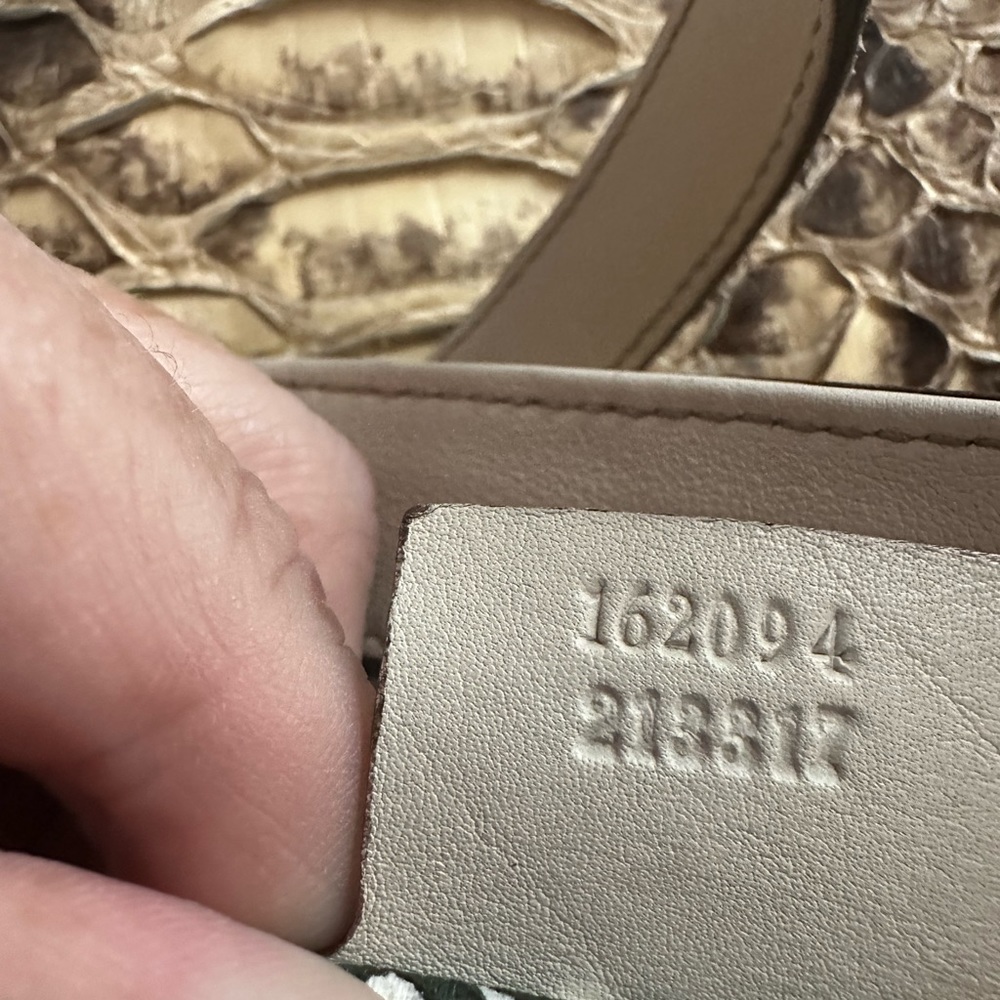 Gucci - Picture 2 of 16